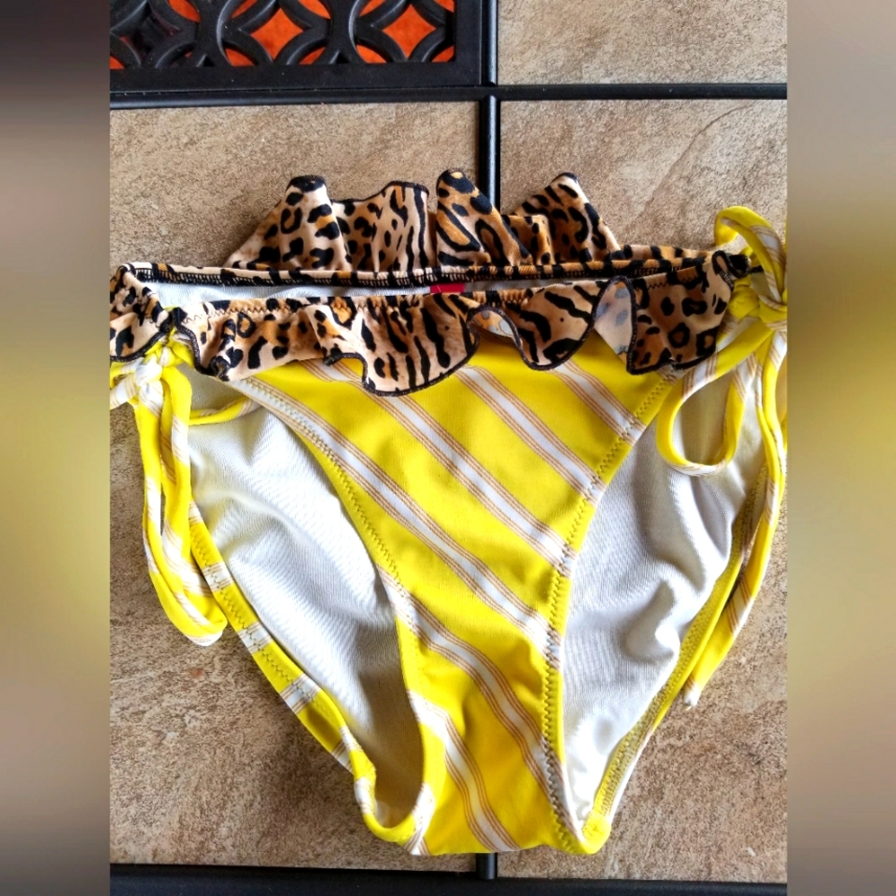 VICTORIA secret swim suit bikini Bottoms